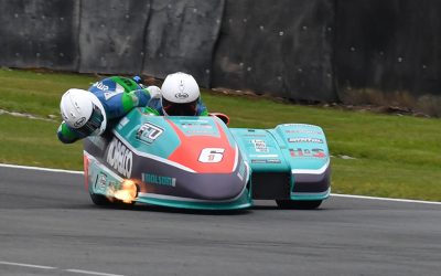 Ellis/Clement poised to take title at Brands Hatch 14-16 October